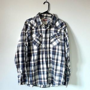 Wrangler pearl snap shirt